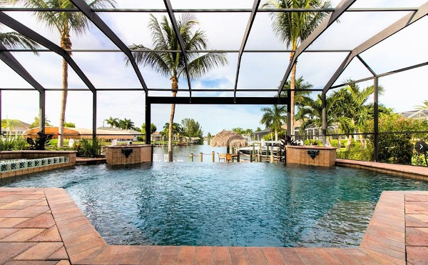 Cape Coral, Villa mit Pool