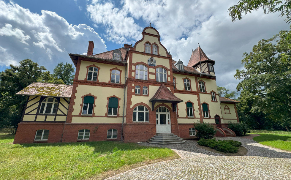 Schloss Mahlitz with the von Katte coat of arms