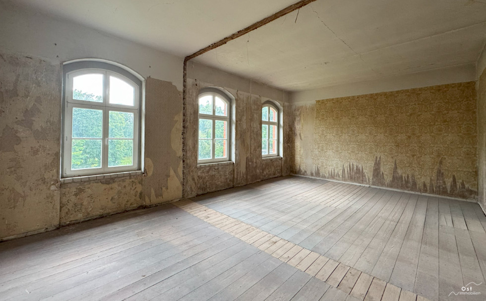 Room on the second floor of Schloss Mahlitz