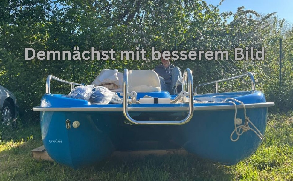 Tretboot Schneewittchen vor Indienststellung