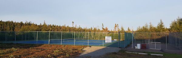 Tennisplatz River Bourgeois